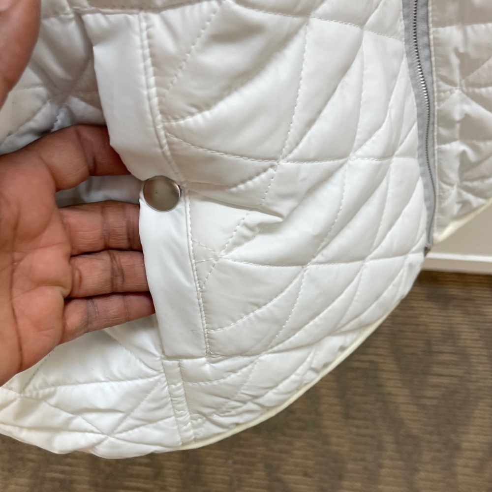 Free Country Quilted Ivory Vest - Picture 4 of 9